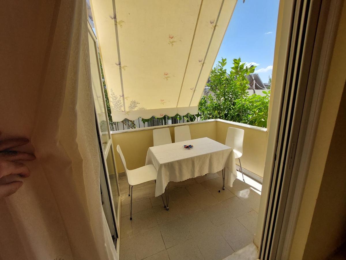 The Sun House Sarandë Exterior foto