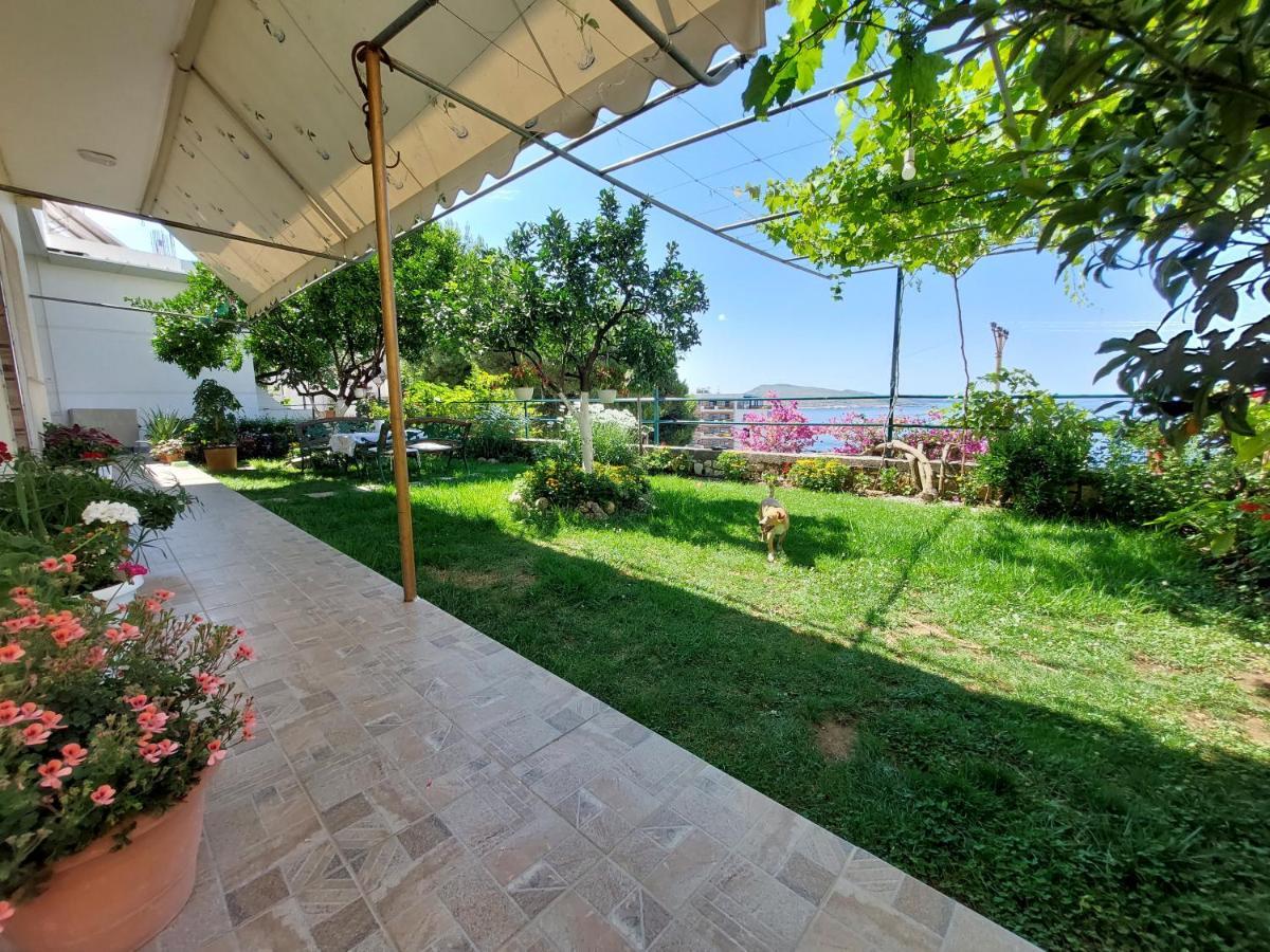 The Sun House Sarandë Exterior foto