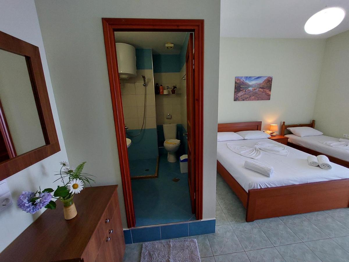 The Sun House Sarandë Exterior foto
