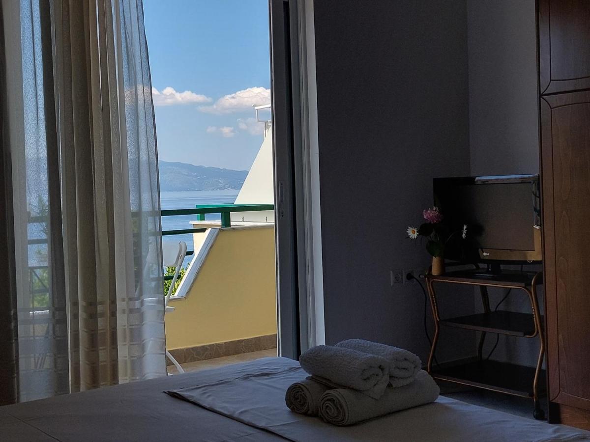 The Sun House Sarandë Exterior foto